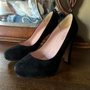 kate spade Black Suede Stacked Platform Pumps Size 8